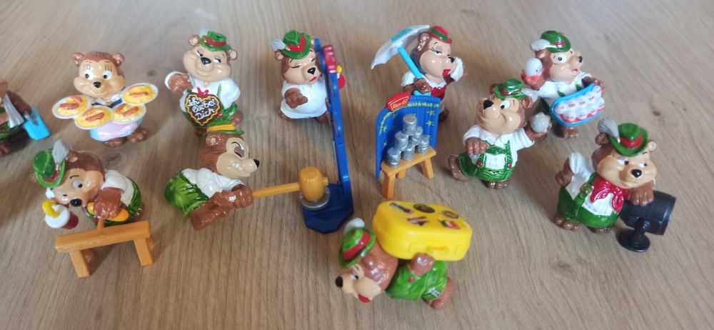 Figurki z Kinder niespodzianki Misie