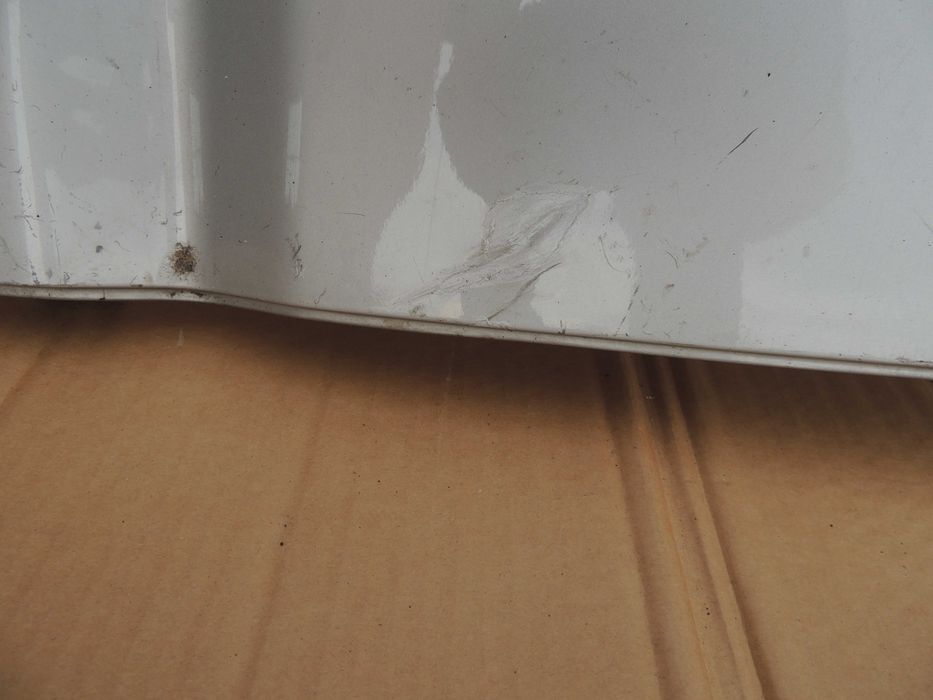 Błotnik przód przedni lewy Toyota Hiace 95,96,97,98,99,00,01,02,03-05