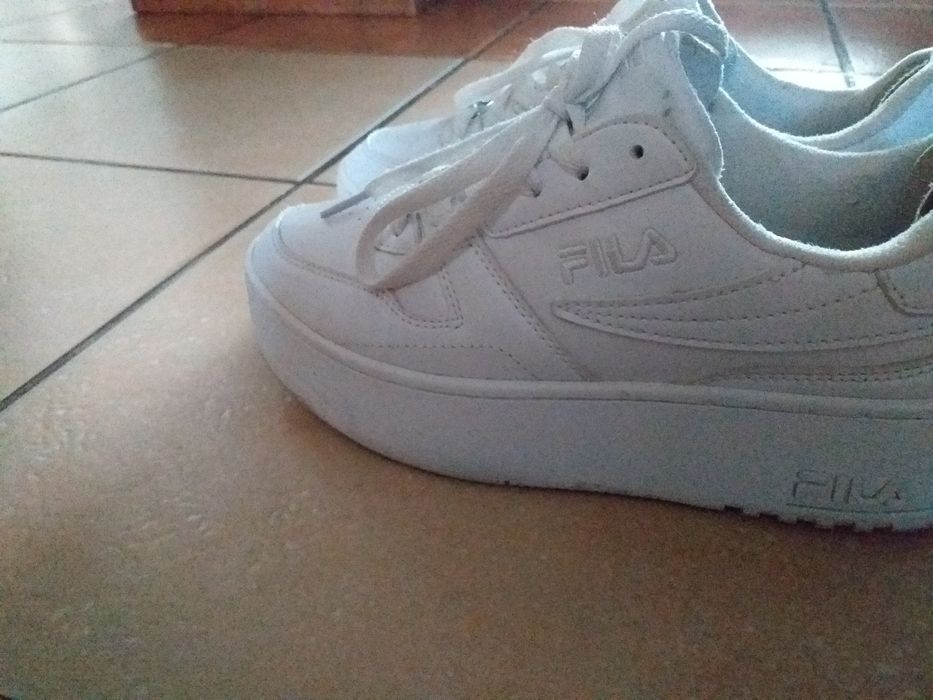 Adidasy Fila roz. 36