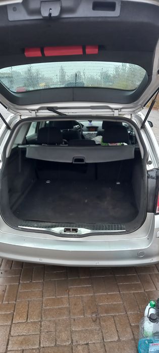 Продам опель астра Н