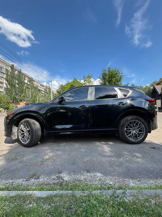 Продам машину Mazda CX-5