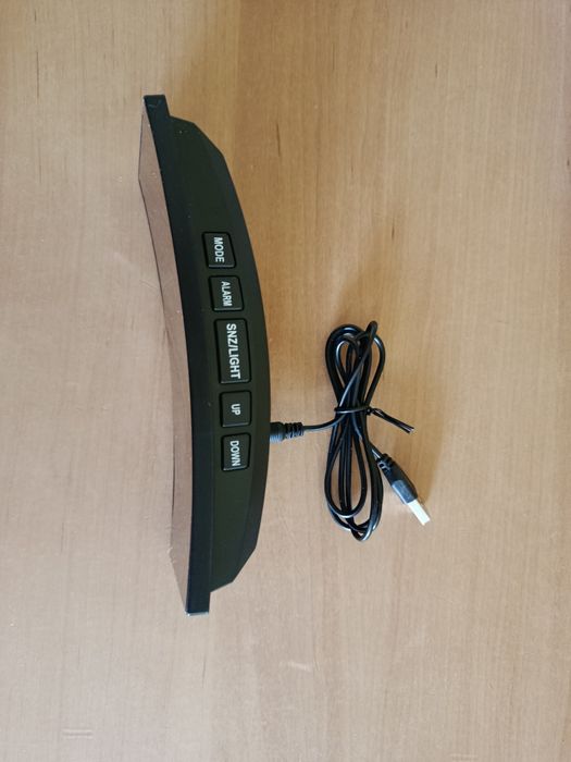 Часы электронные настольные цифровые LED / USB / AAA / 2 Будильника