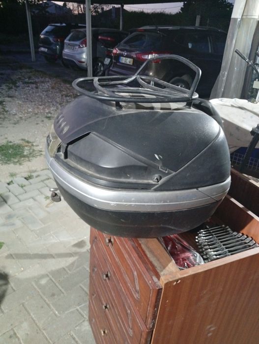 Mala  para mota givi V46