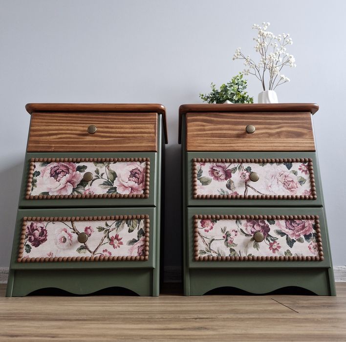 Sosnowe szafki nocne po stylizacji