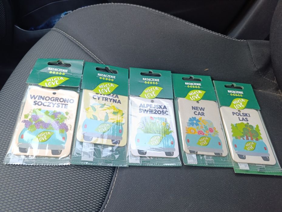 Zawieszki zapachowe do auta MIX zapachów