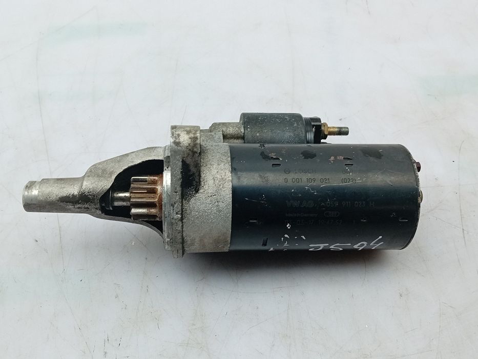 Motor de arranque AUDI A4 Avant (8E5, B6)
