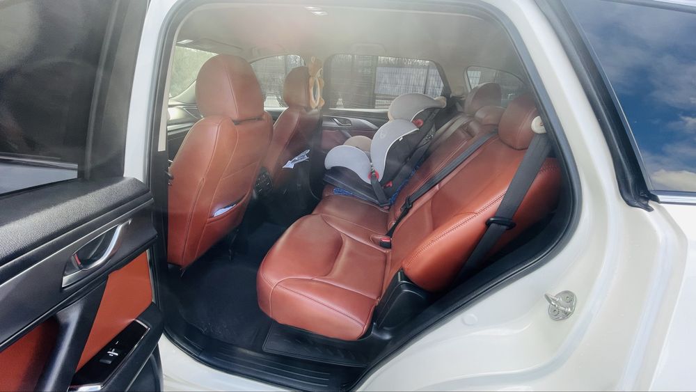 Mazda cx 9 в гарному стані