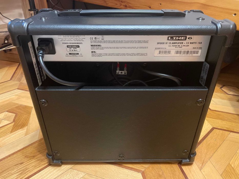 Комбопідсилювач Line6 SPIDER IV 15