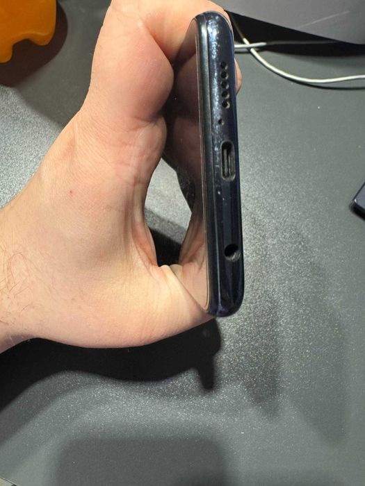 Продам Xiaomi Poco x3 Pro 8/128 gb Black NFC