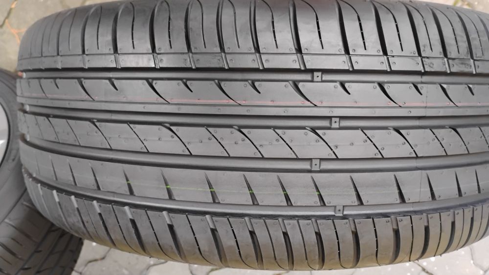 Felgi Vw 18 Passat 3G0 B8 ET44 8J NOWE Skoda 5x112 HANKOOK