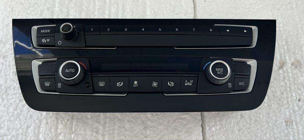 painel de controlo do ar condicionado / climatização (LCI), BMW Série 1 (F20 / F21 LCI) Ref. 6836468 06