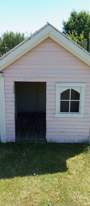 Domek drewniany dla dzieci