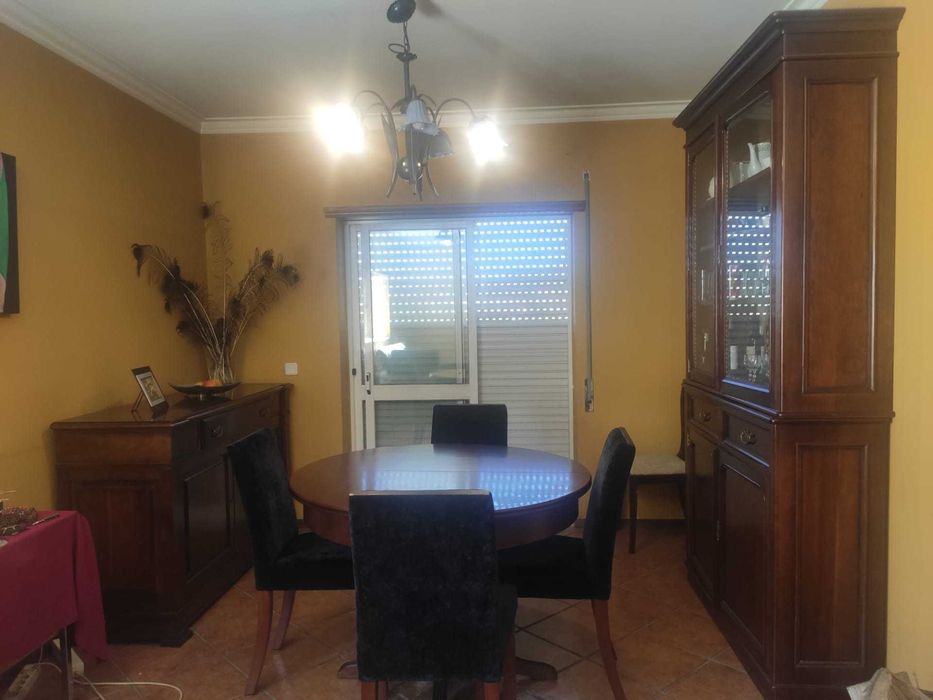 Sala completa de madeira de alta qualidade