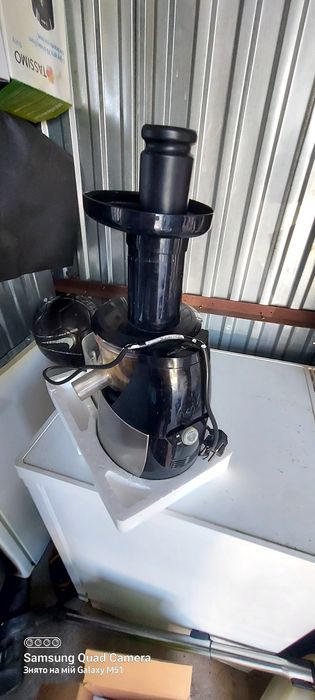 Wyciskarka wolnoobrotowa firmy Optimal Juiser S -350,