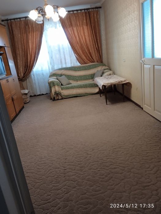 Продам  4-х комнатную квартиру ,на Таврическом , в м.Херсон