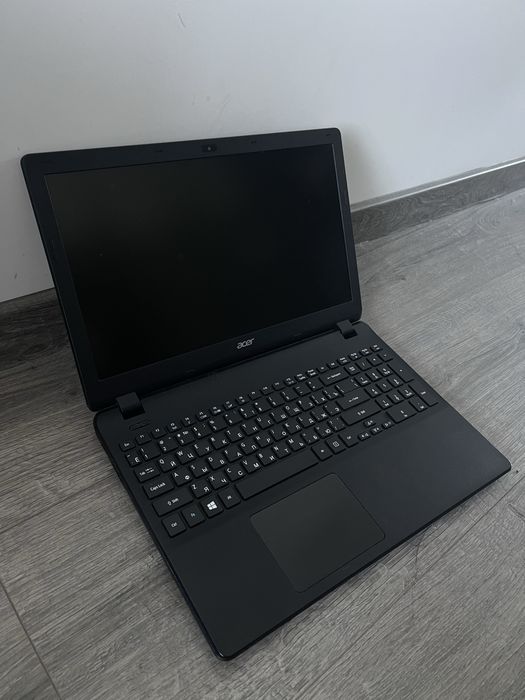 Робочий ноутбук Acer ES1-531
