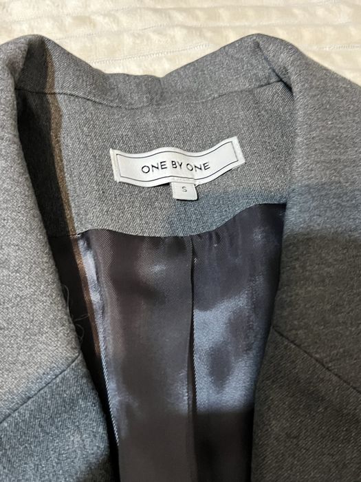 Жакет сірий One by one