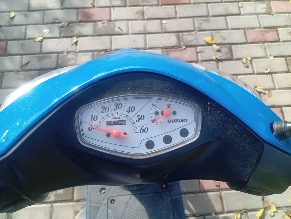 Скутер Suzuki Adres