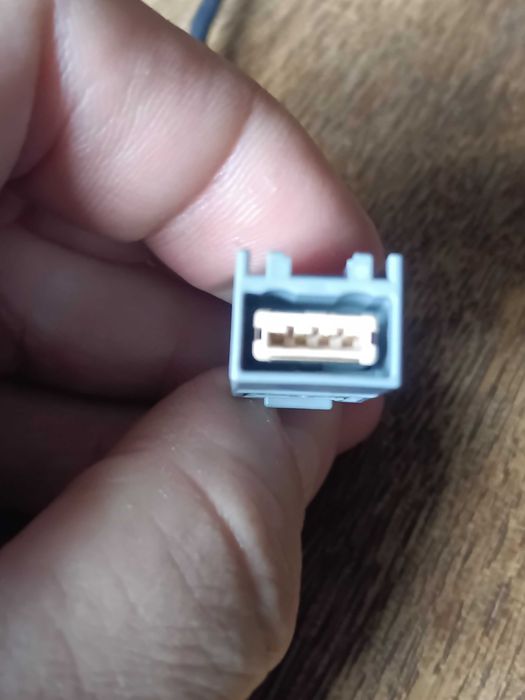 Sprzedam kabel AUX USB honda