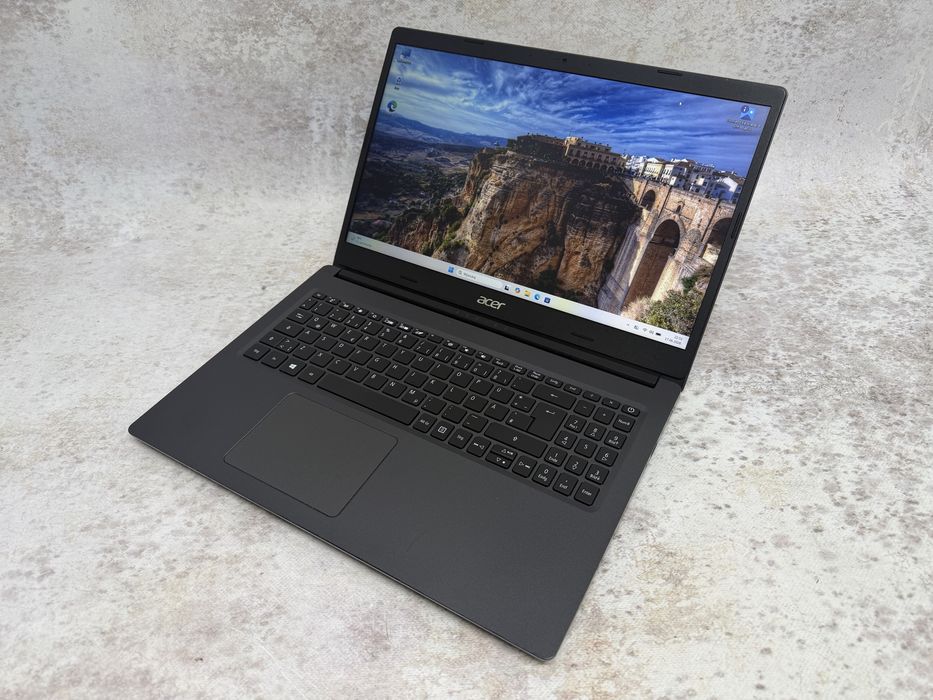 Acer Aspire 3 A315-55G / i5-10210U 4.2GHz / 8GB / 256GB SSD / MX230 2GB / W11