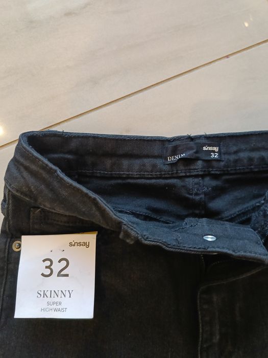 Spodnie Sinsay 32