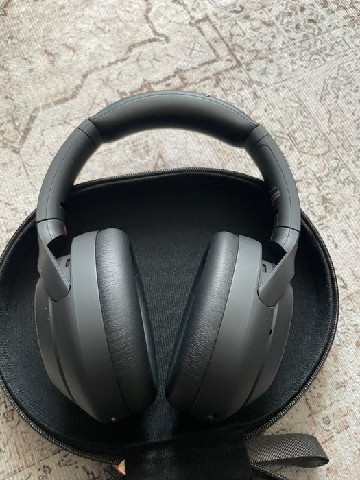Навушники Sony WH-1000XM4 стан нових, опен бокс