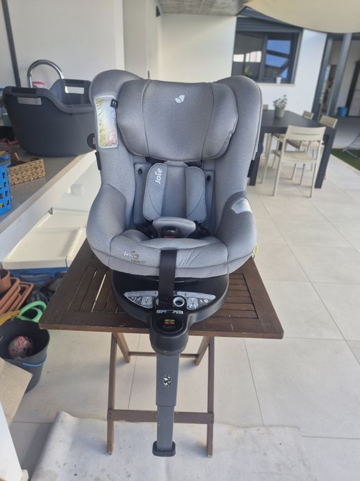 Cadeira Auto Giratória Joie i-Spin 360 (i-Size) – Usada em Bom Estado