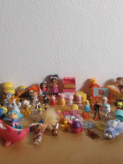 киндери обмен новие  в капсулах