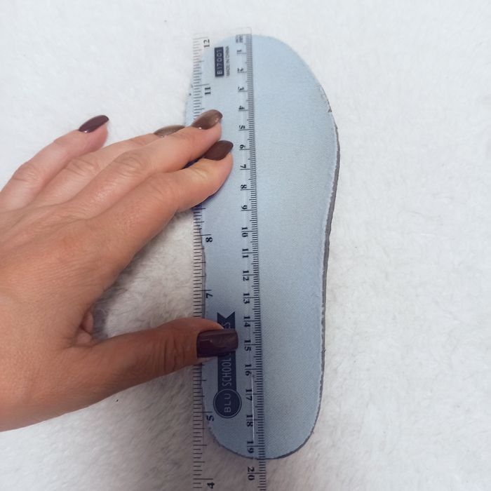 NIKE Шкіряні черевички для хлопчика дівчинки,29.5 розмір,19.5 см