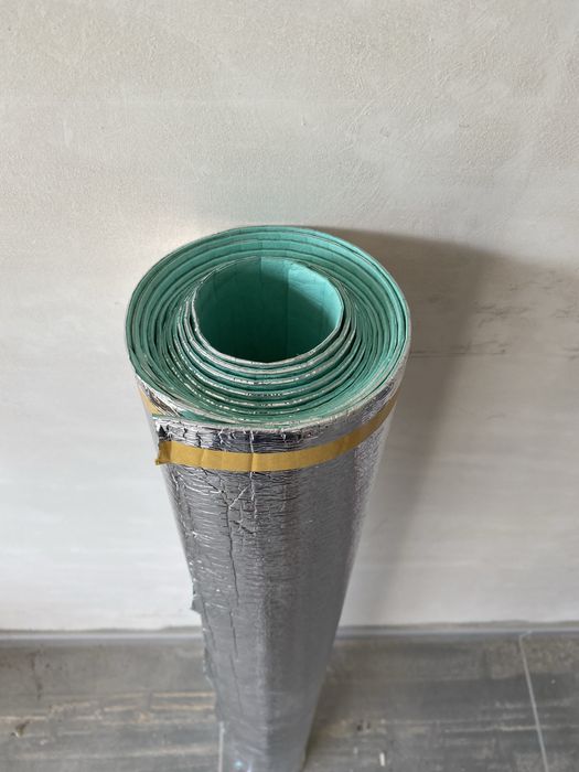 Podklad pod panele podlogowe 1,8mm ok. 4mb