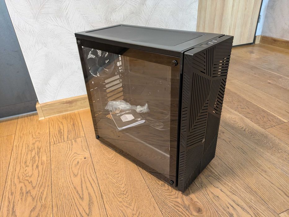 Obudowa do komputera - Corsair 275R TG Airflow Black