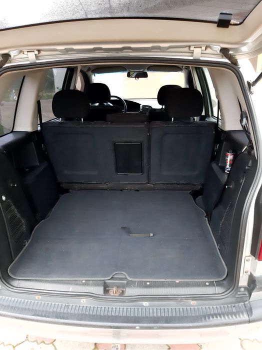 Opel Zafira 1.8 бензин 2001 рік