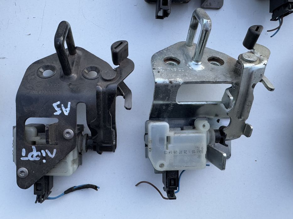 Привід замка кришки багажника Шкода А5 привод скоба моторчик Skoda A5