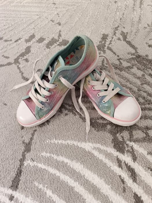 Trampki błyszczące dla dziewczynki rozmiar 34