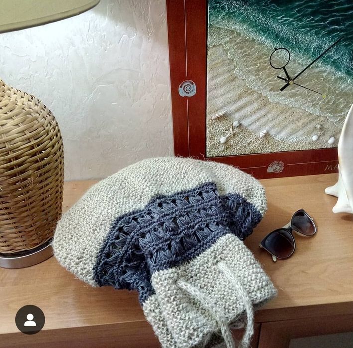 Вязаная сумка ручной работы