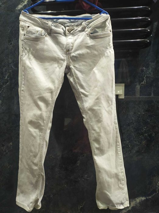 Jasne jeansy Orsay rozm. 38