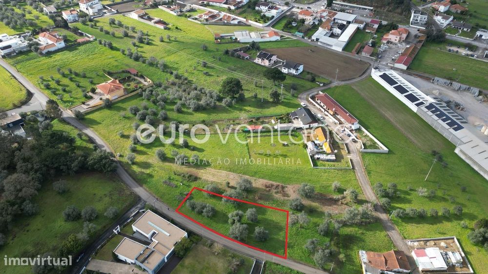 Terreno para construção - Ortigosa