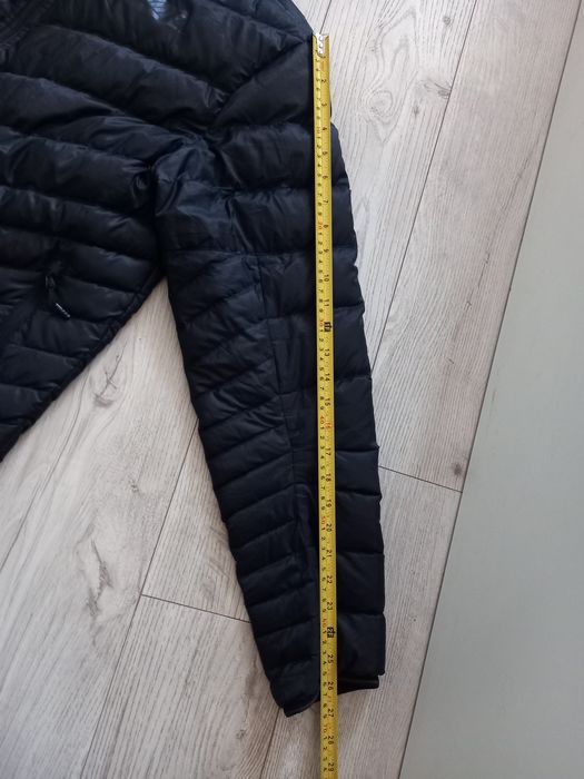 Продам микропуховик Nike