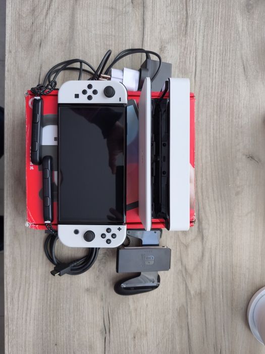Nintendo Switch Oled JAK NOWA
