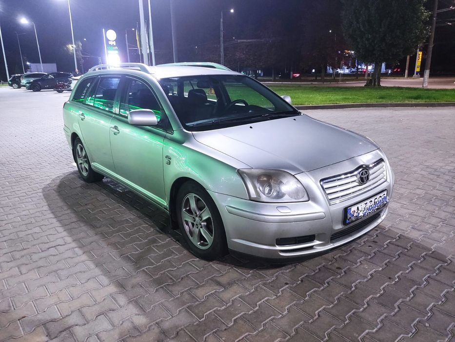 Тойота авенсис  Toyota avensis 2.0 дизель