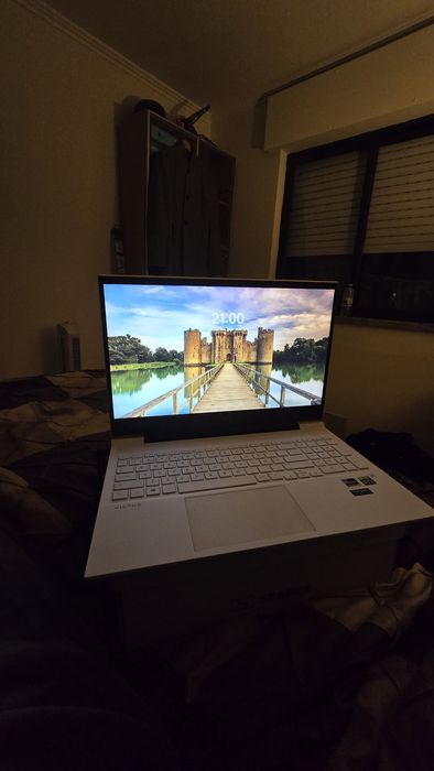 HP Victus 16 | Ryzen 75800H | RTX 3060 | 16GB RAM | 512GB SSD