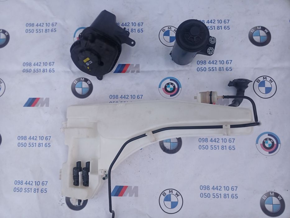 Бачок омывателя расширительный BMW X5 E70 E71 ГУР омивача тосола БМВ