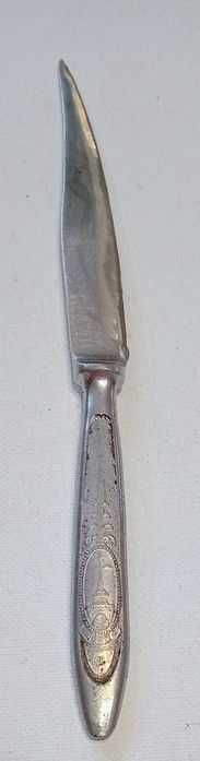 Нож столовый СССР Б.У

Состояние на фото