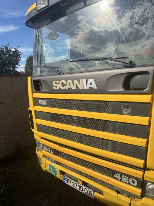 Scania r 124 la і напівпричеп контейнеровоз