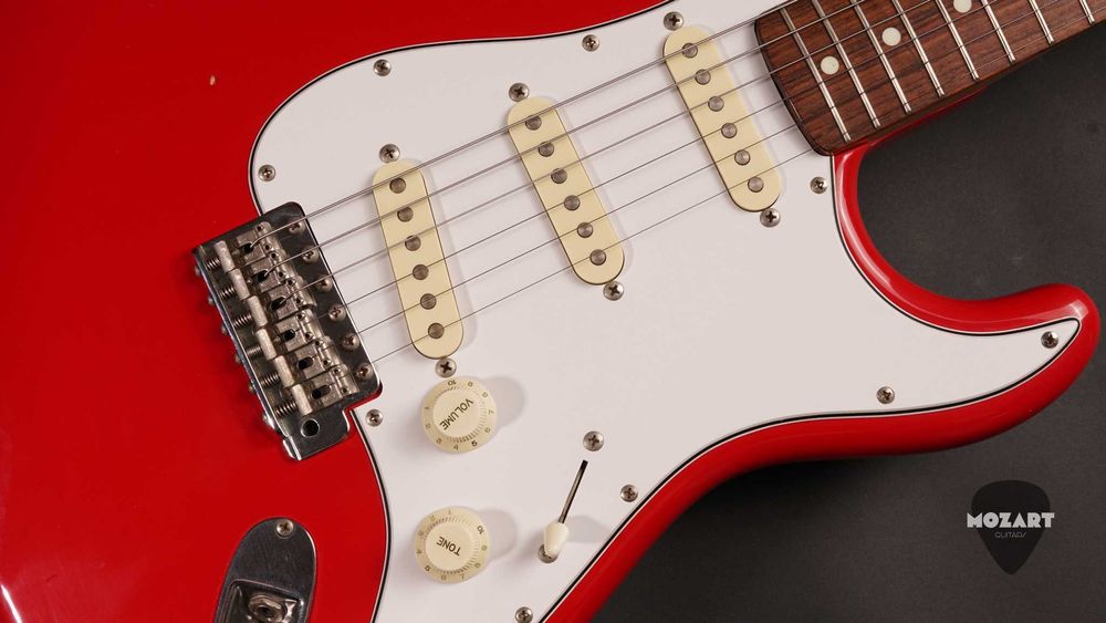 Squier Japan JV 1983 – Stratocaster SST-30, Torino Red, FujiGen