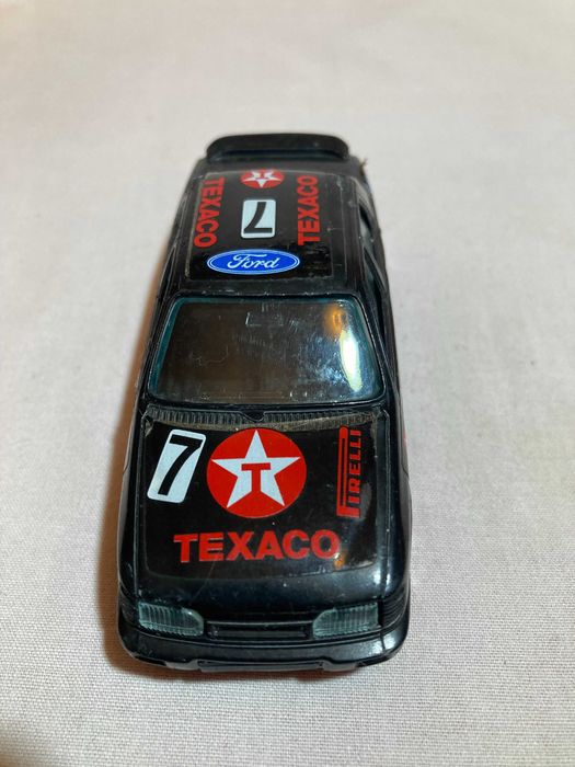 Carrinhos miniatura de exposição, escala 1/43.