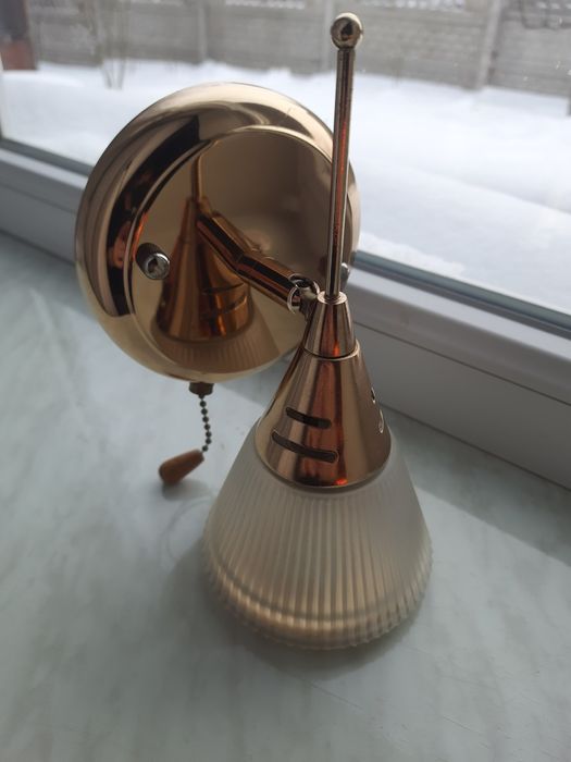 Настінні бра в хорошому  стані