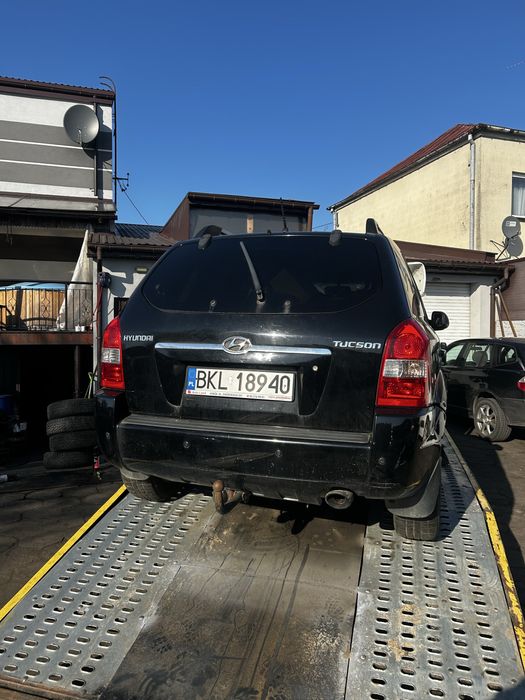 Drzwi klapa tucson czarny i color HE