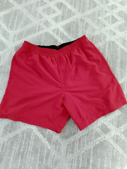 Czerwone szorty dla mężczyzny, rozm.L, M&S