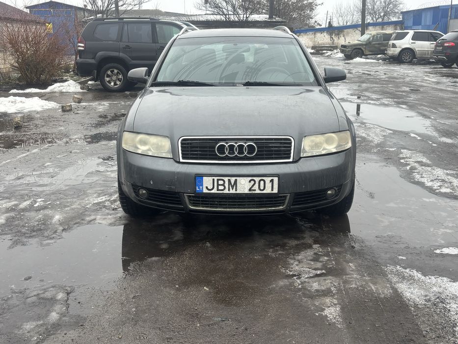 Audi A4B6 Універсал